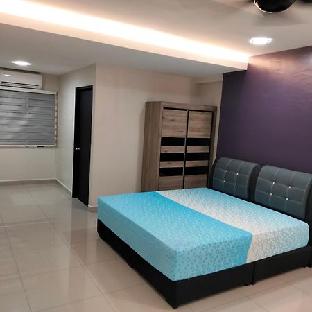 Wl Homestay Sitiawan Rum bild