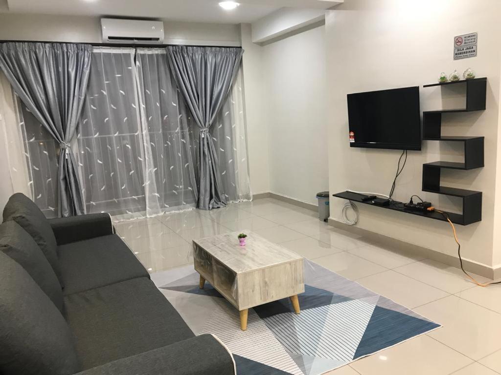 Wl Homestay Sitiawan Exteriör bild